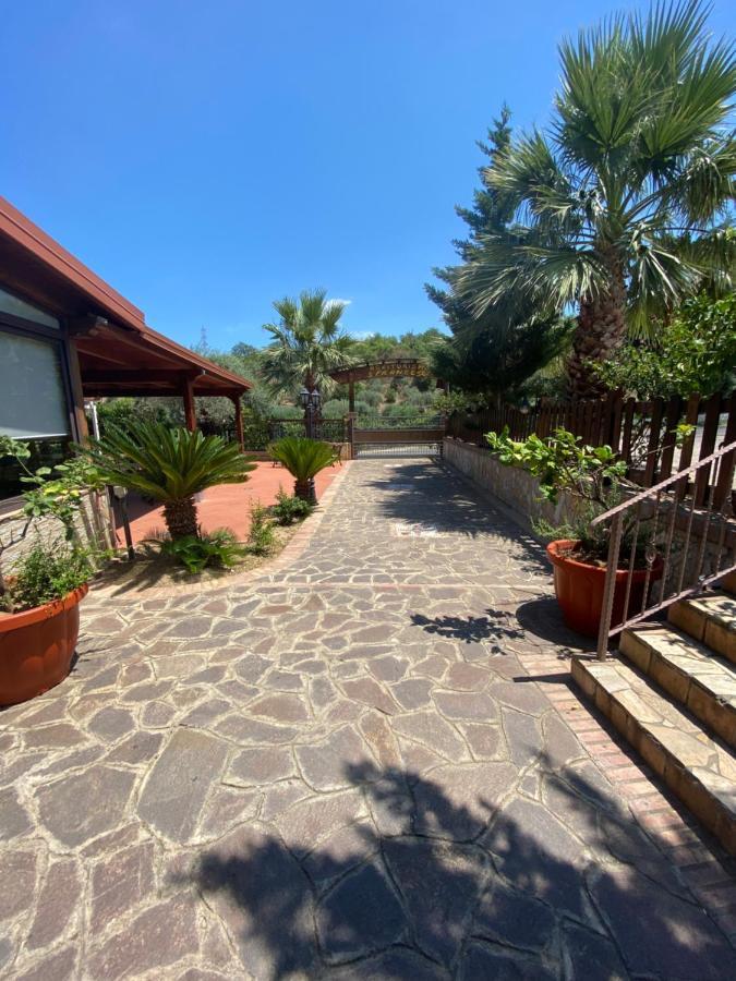 Rossano Stazione Agriturismo San Francescoヴィラ エクステリア 写真