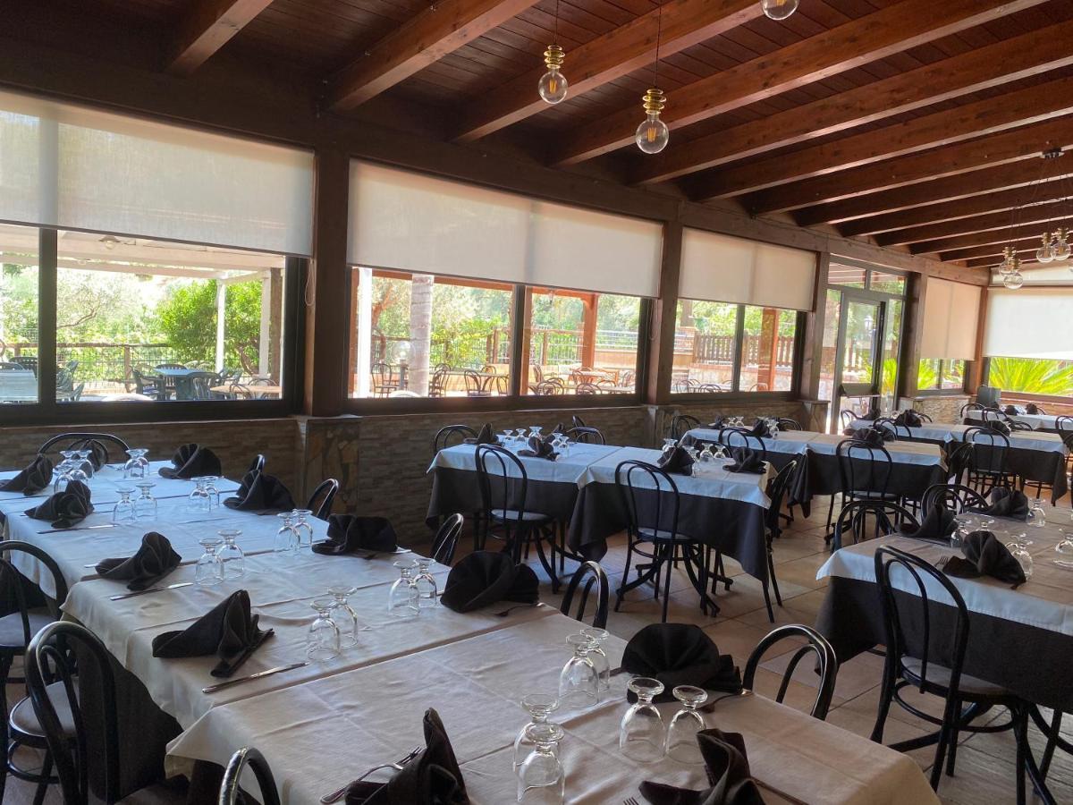 Rossano Stazione Agriturismo San Francescoヴィラ エクステリア 写真