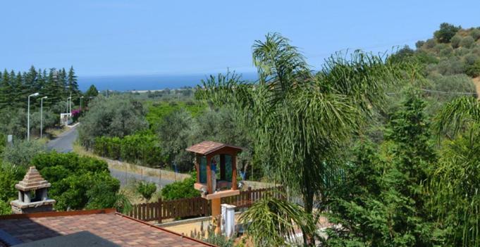 Rossano Stazione Agriturismo San Francescoヴィラ エクステリア 写真